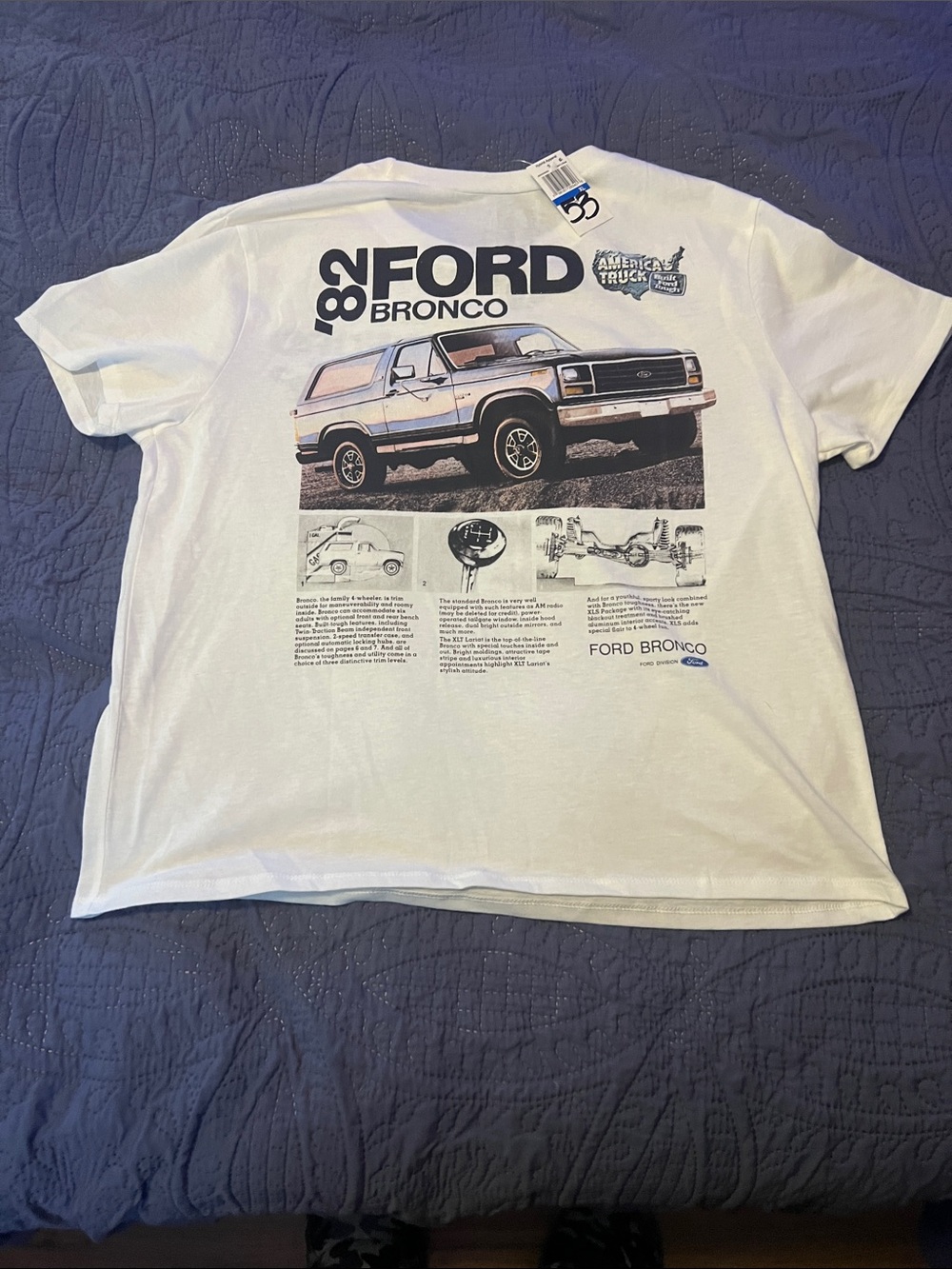 🔥Ford White Tee with Black and Tan Bronco Graphic NWT